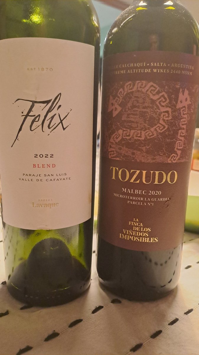 Botello - Arte en Vinos tweet media