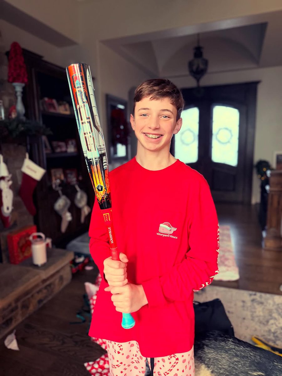 sluggernation's tweet photo. Tag us in your holiday gifts #SluggerSquad https://t.co/jCgcOXRULI