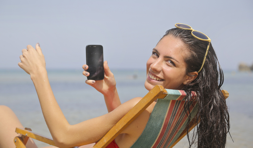 Woman on Vacation Checks Work Email With the Detached Indifference of a Callous God: ow.ly/cfx350XMPMk