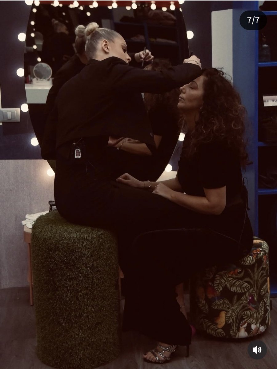 ValentinaLopri1's tweet image. Il post che ha dedicato Giulia a Donatella su Instagram. Sarò sempre debole per questo rapporto 🥹🩷 
#grandefratello #donatella #giulia #blondies