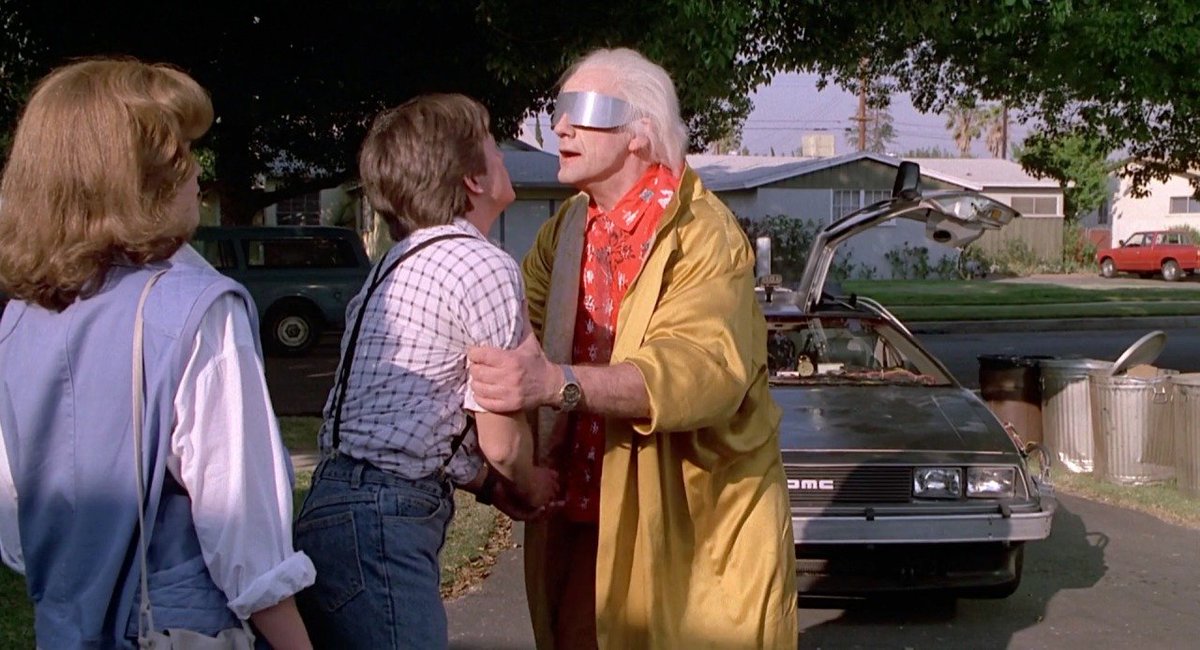 DaysOfNoahh's tweet photo. Which color sunglasses wears Doc Brown? #Silver baby. Just like the DeLorean, just like his calculator, just like his hair. 

The financial system is #Outatime. Silver at 88 = boom? https://t.co/mXUIHXG7eE