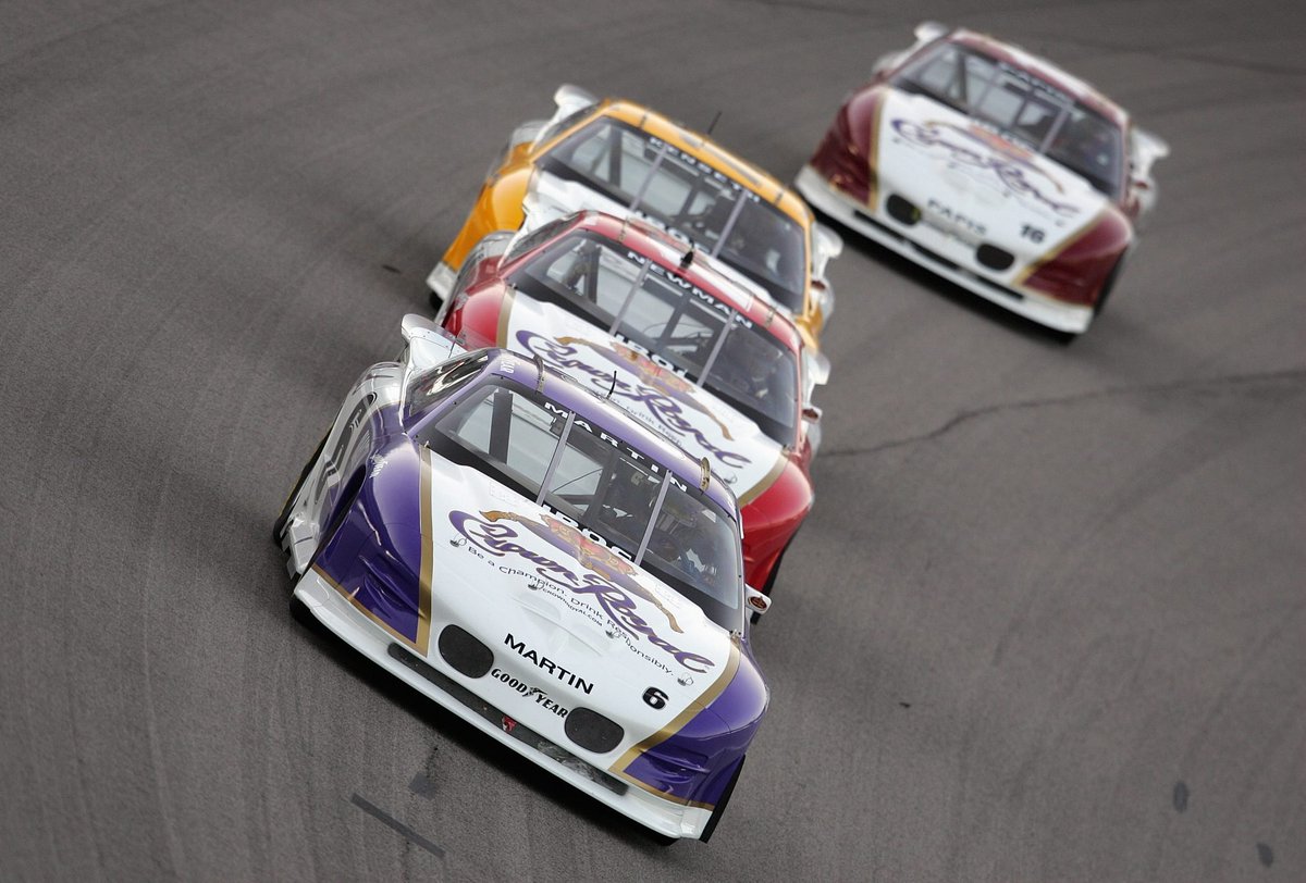 🚨 𝗕𝗥𝗘𝗔𝗞𝗜𝗡𝗚 𝗡𝗘𝗪𝗦 🚨
TORCAR, <a href="/DrivyCar/">DrivyCar Series</a> &amp; <a href="/TormulaOne/">Tormula One</a> are currently in talks about starting a joint racing league where the best drivers from their respective series compete against one another. The series will likely span over a short schedule during the off-season.