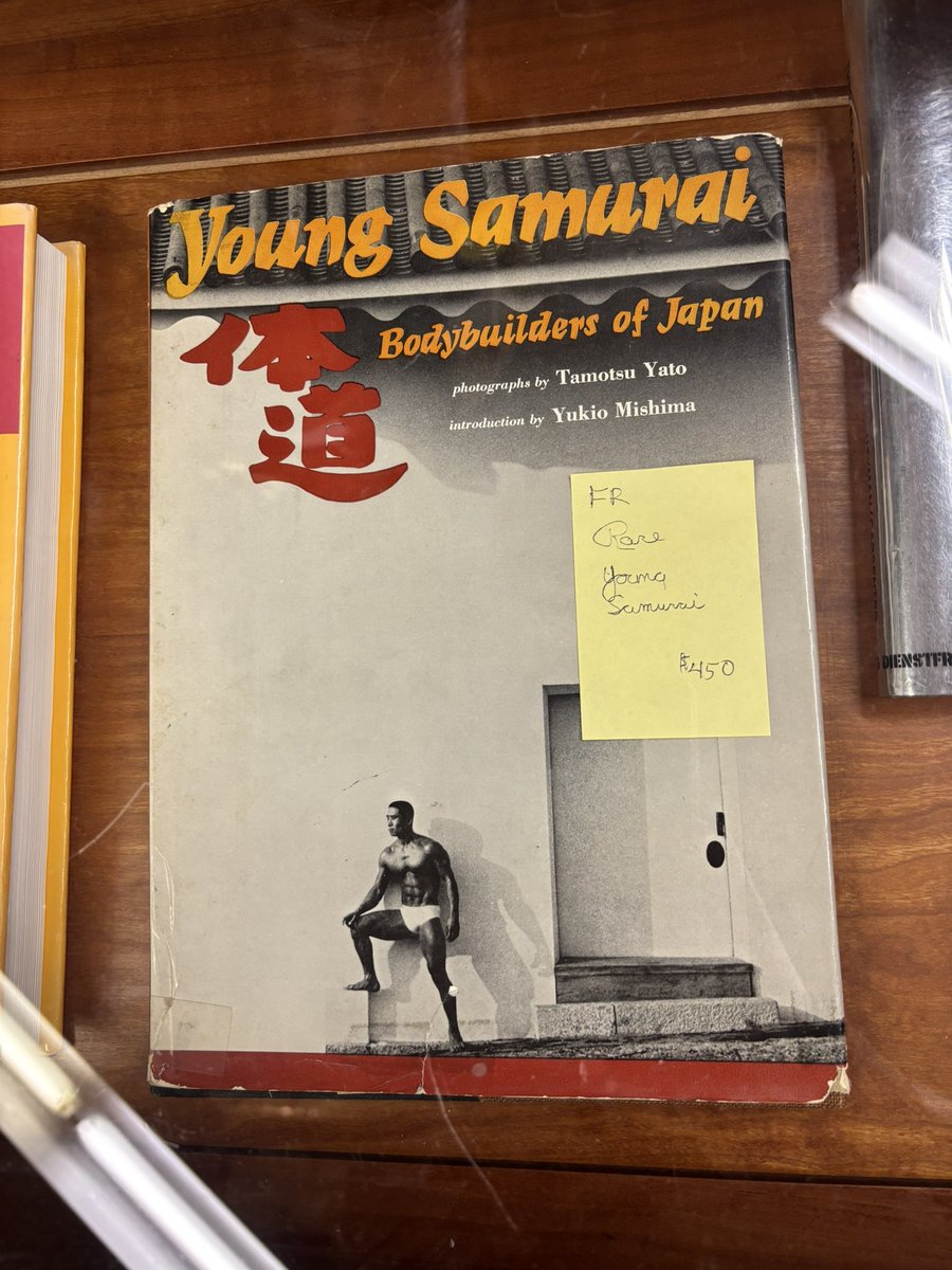 MCForLife tweet media