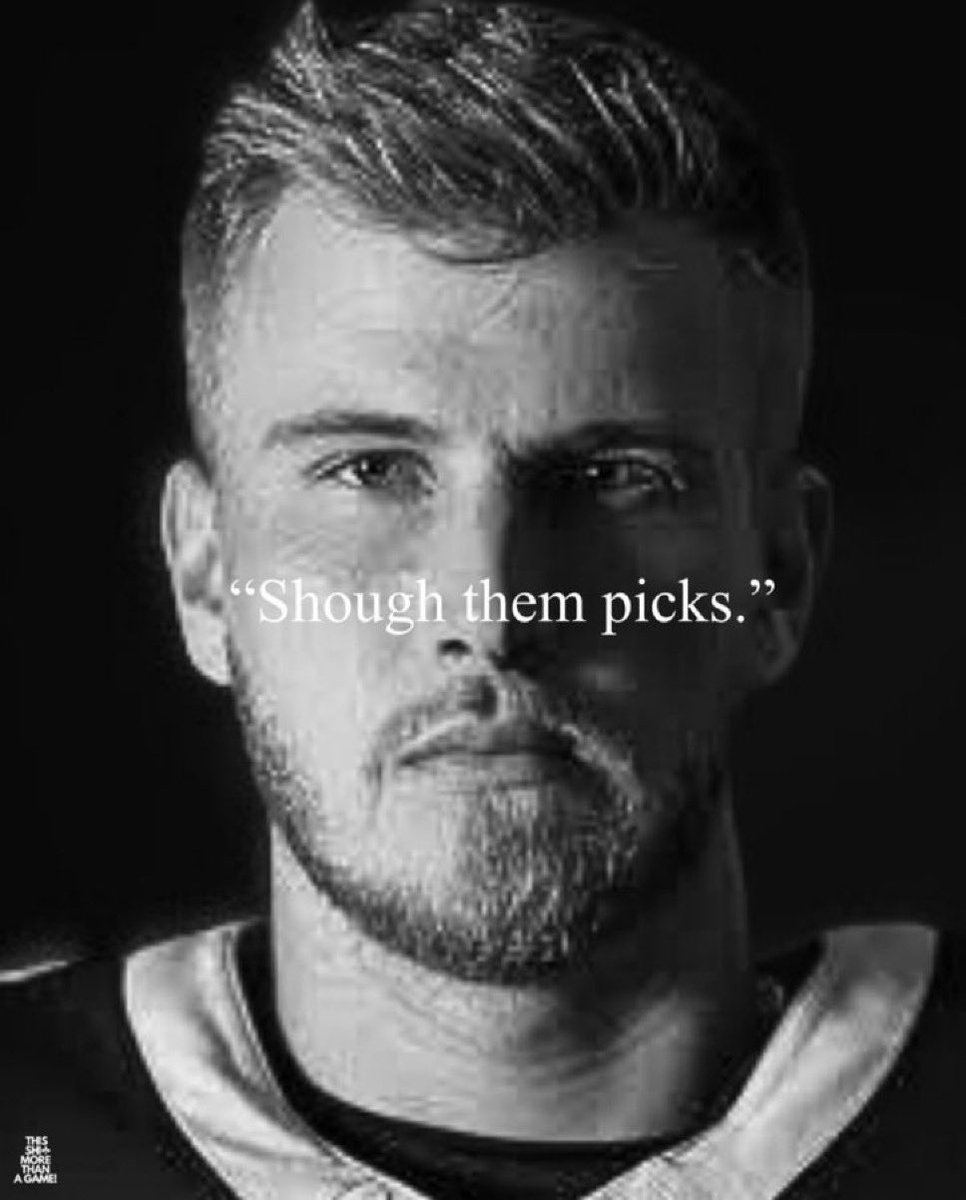 JonoBarnes's tweet image. RT if your team went undefeated in December