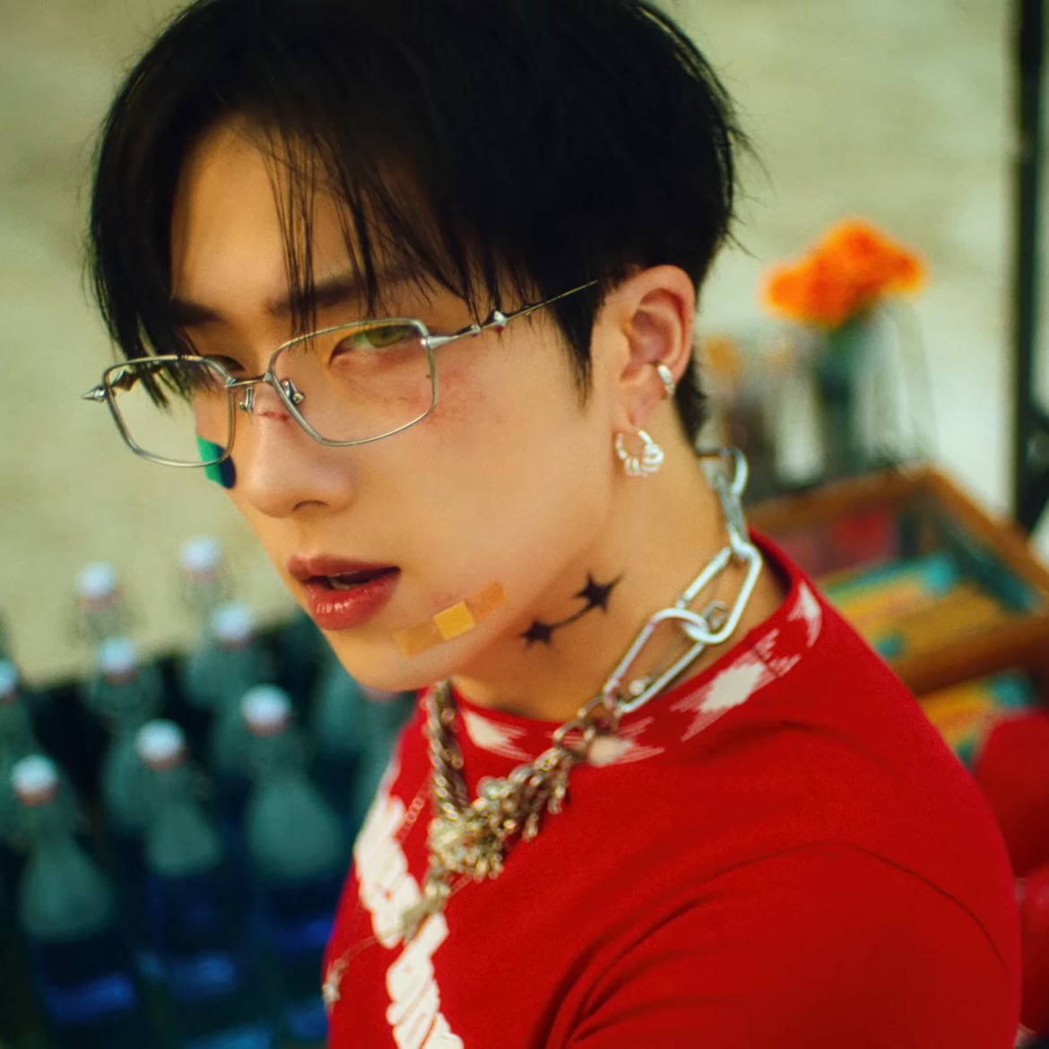 this might the best someone has ever looked in a music video