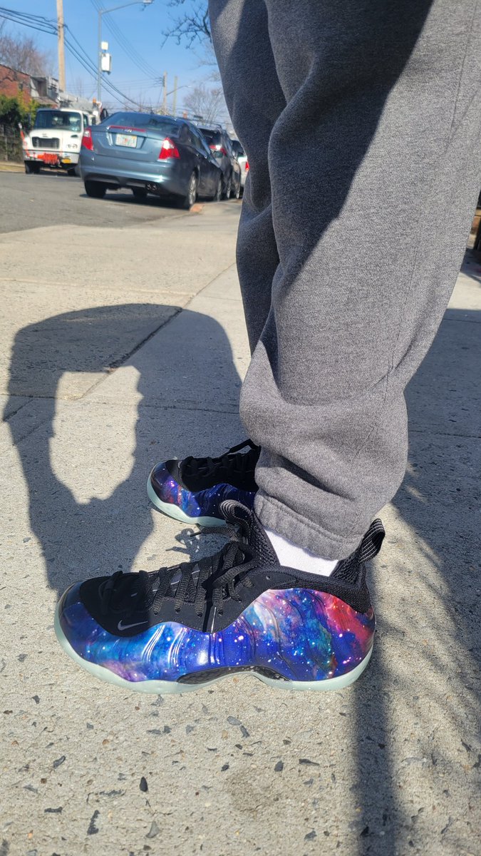 __meeky__ tweet media