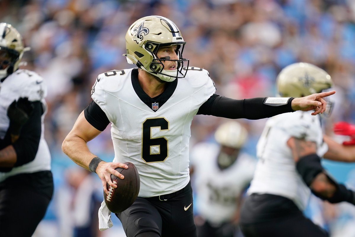 UnderdogNFL's tweet image. Tyler Shough passing past 3 games:

333 yards, 2 TD, 0 INT
308 yards, 1 TD, 0 INT
272 yards, 1 TD, 0 INT

Saints have won each of those games.