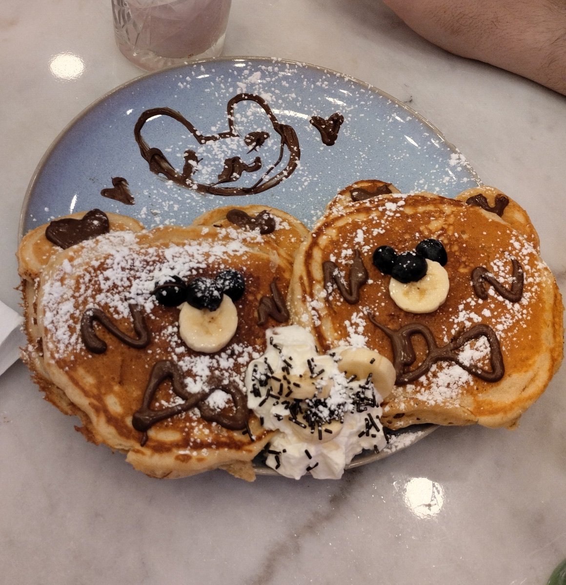 Miriam 🐺 tweet media