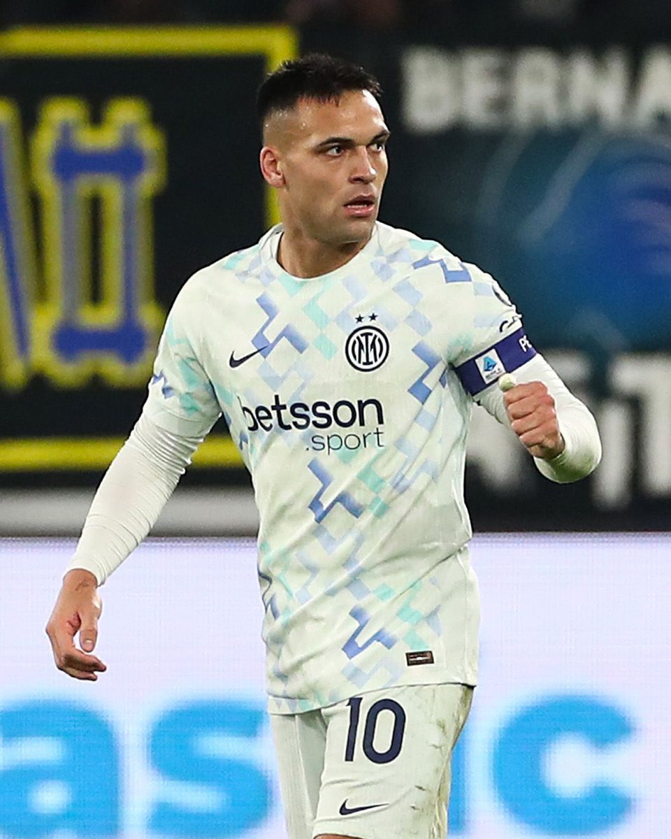 brfootball's tweet photo. Lautaro Martínez in his last four Serie A games:

⚽️⚽️ vs. Pisa
⚽️ vs. Como
⚽️ vs. Genoa
⚽️ vs. Atalanta

Top scorer in Italy this season 🎯 https://t.co/GbhpJ5KwVC