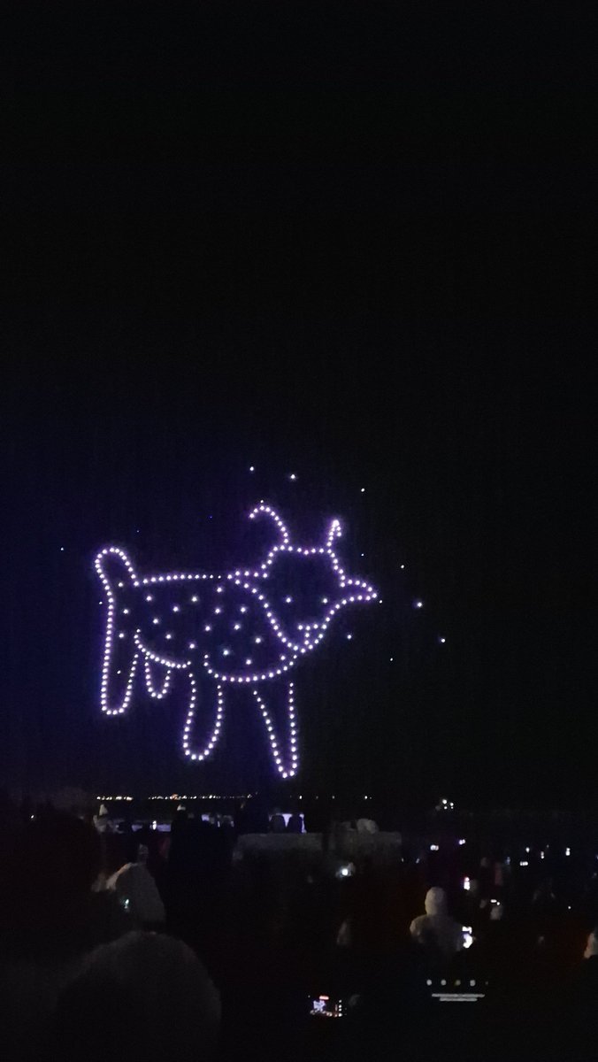 AdrienFour's tweet image. "On ne voit bien qu'avec le cœur, l'essentiel est invisible pour les yeux" - A. Saint-Exupéry / Le Petit Prince
#GameOfDrones #LaGrandeMotte