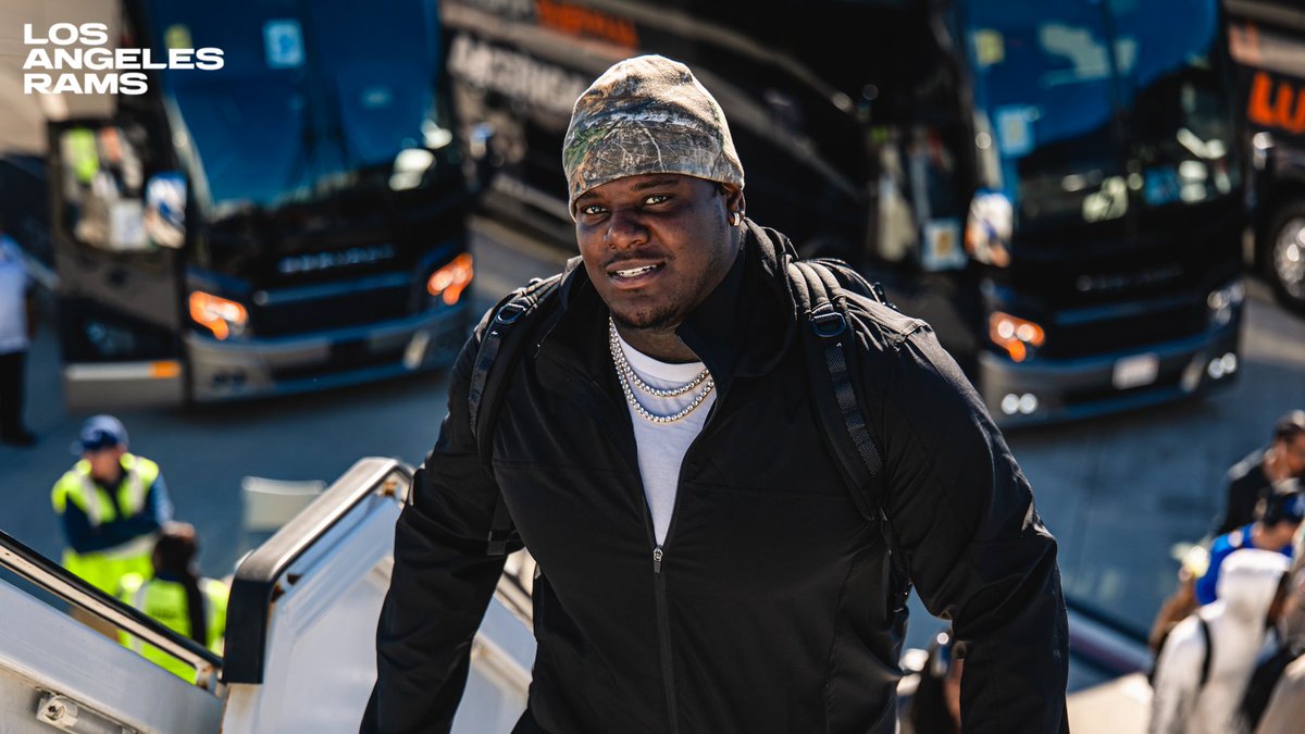 RamsNFL's tweet image. Wheels up to Atlanta! 🛫