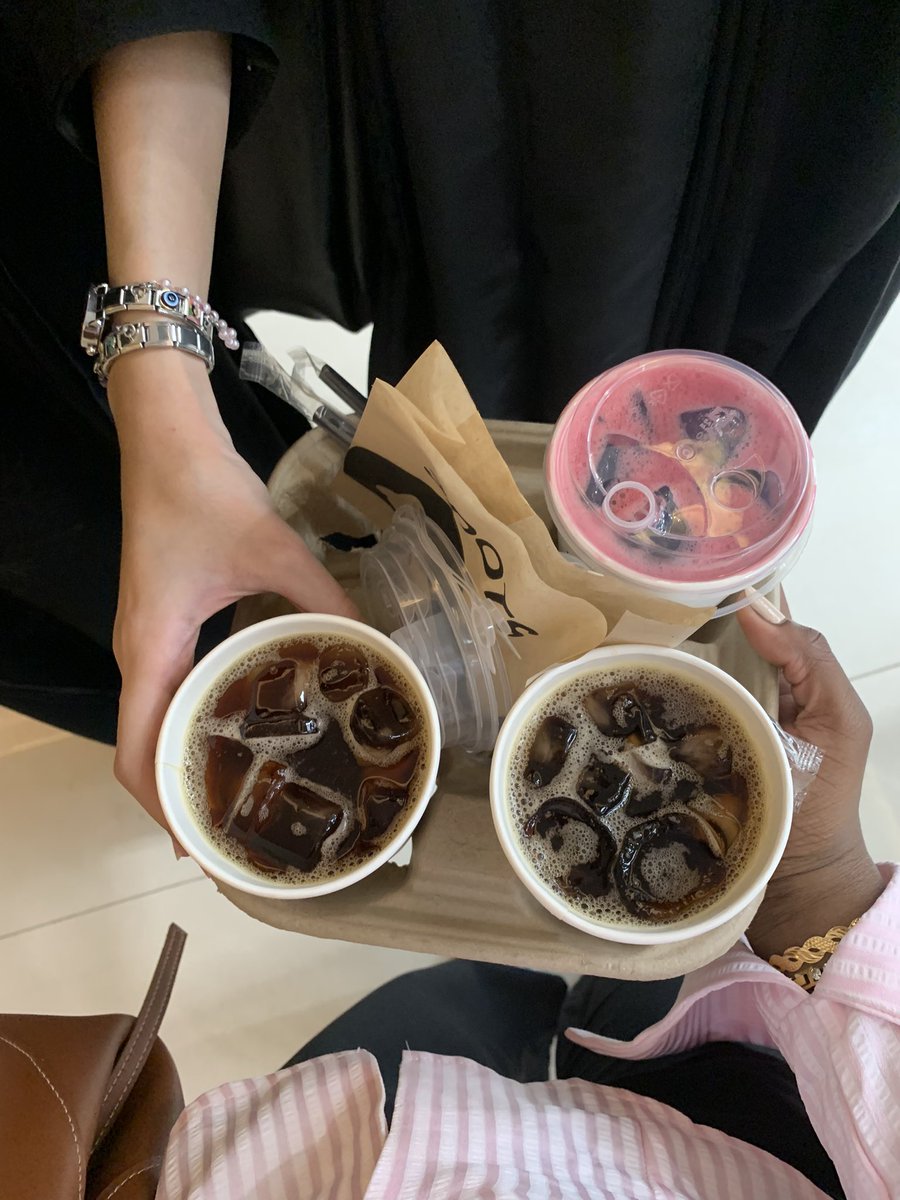 𝘋𝘌𝘌𝘔𝘈 ♡ tweet media