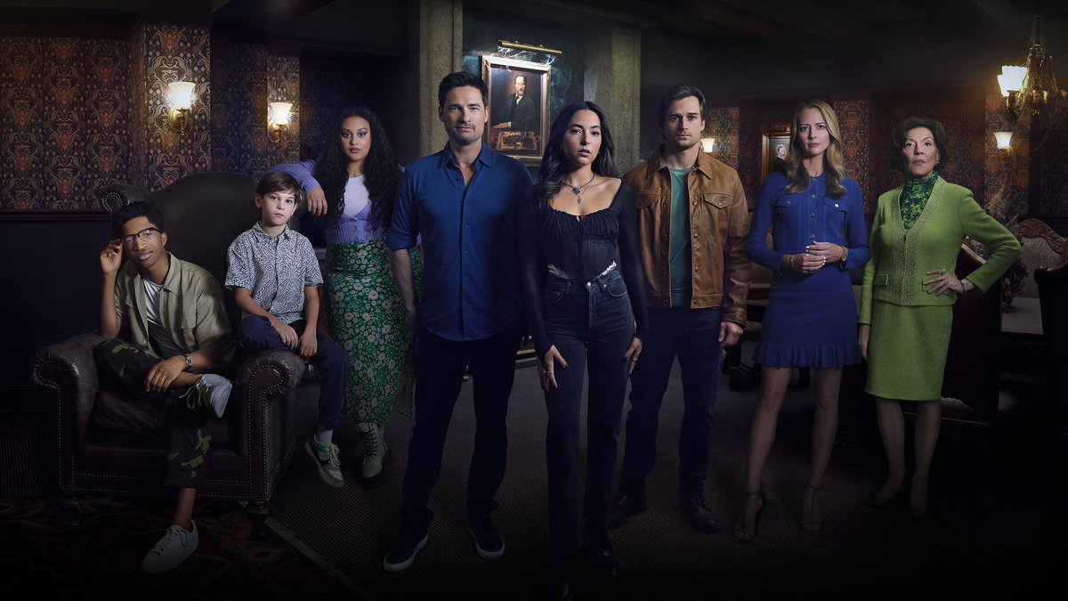 Sevdim yapımı. Bölümler ilerleyince ufak ufak ilginçleşmeye başlayan dizi. Kesinlikle 2. Sezonu hakkediyor çünkü heyecanlı yerinde bitti. Amy Ackeri daha çok izlemek isterdim. 

#TheWatchfulEye