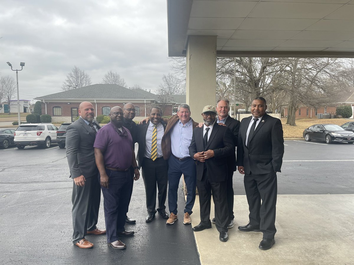 J Edward Bridgeman tweet media