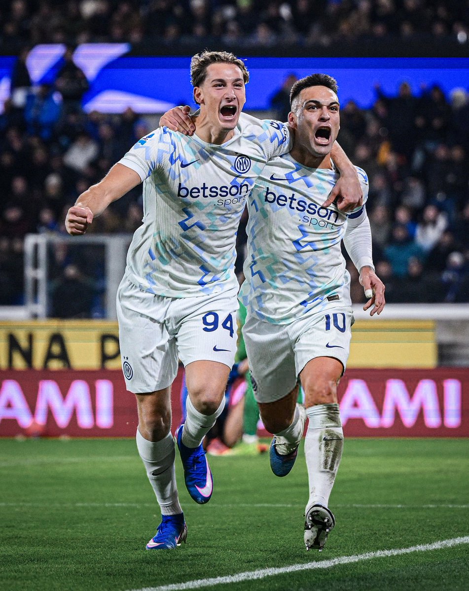 FCIM_Pictures's tweet image. +++3 💪🏼💪🏼

TOP OF THE TABLE 🪖⚫🔵