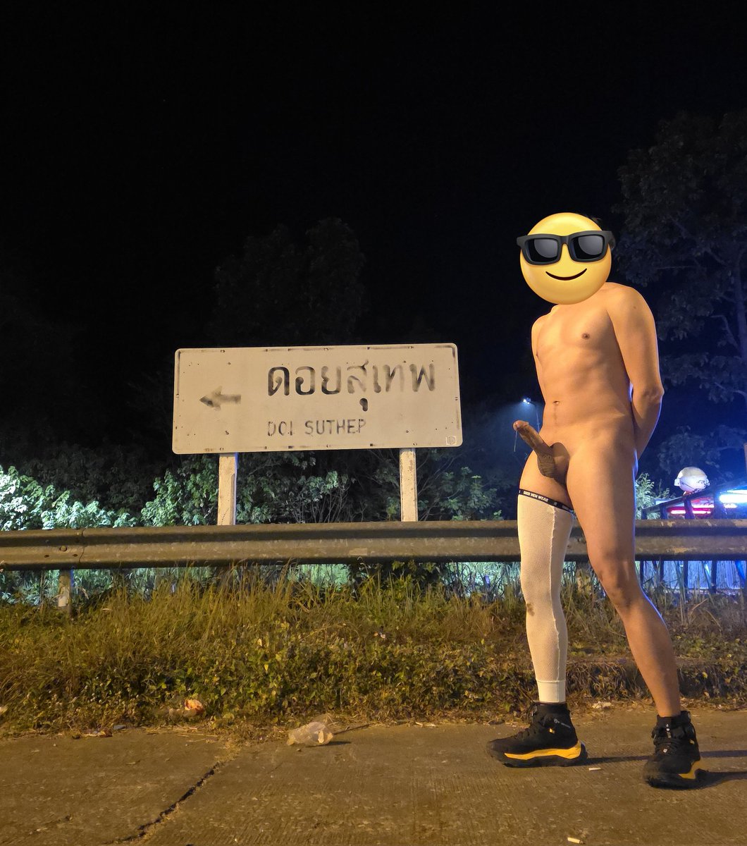 7upz's tweet photo. #NSFW been a while since I took outdoors.. And this place is nice... Thanks for a friend's recommendation...

Thx CNX, you've been enjoyable... Definitely will come back here more for all the good times and good food! https://t.co/5AkFuEjJh1