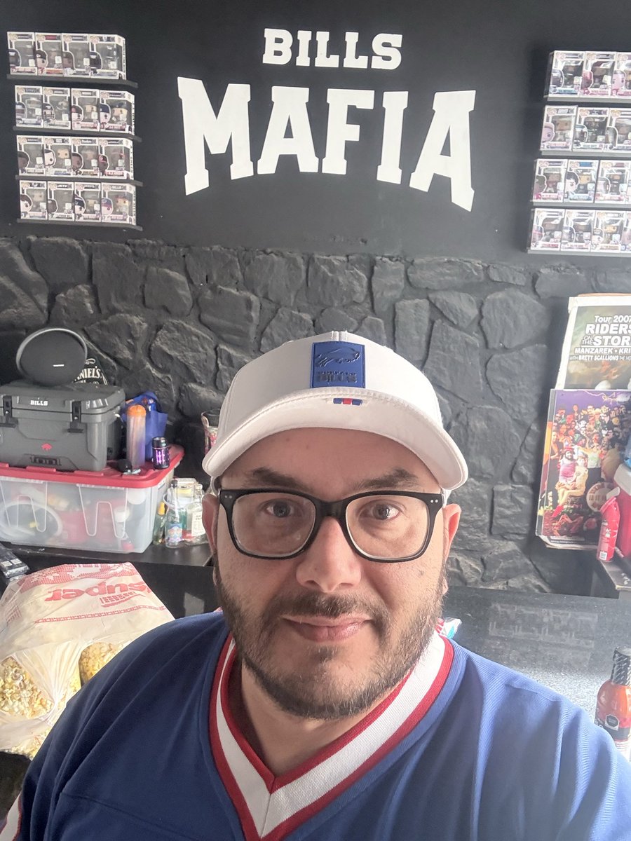 chuy_morrison's tweet photo. #NFLEnTelevisa SALUDOS DESDE CHIHUAHUA https://t.co/OMLFhxGNNo