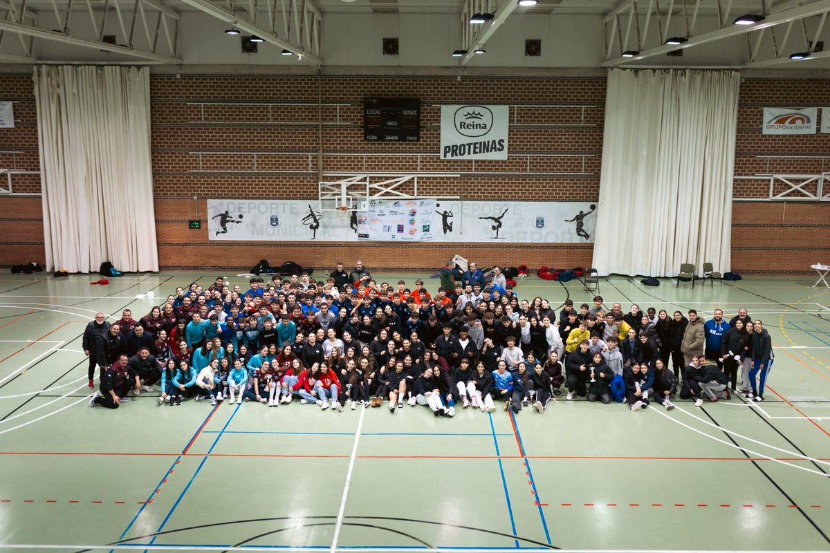 🏀🎄 Cerramos una nueva edición del torneo de navidad memorial "Francisco Fernández Torralba" y solamente podemos estar agradecidos, felices y emocionados por todo lo vivido. 

¡GRACIAS FAMILIA Y VIVA EL BALONCESTO! ❤️🏀

🏀 LEER MÁS ⤵️ 

instagram.com/p/DS0o0o5jCW6/…