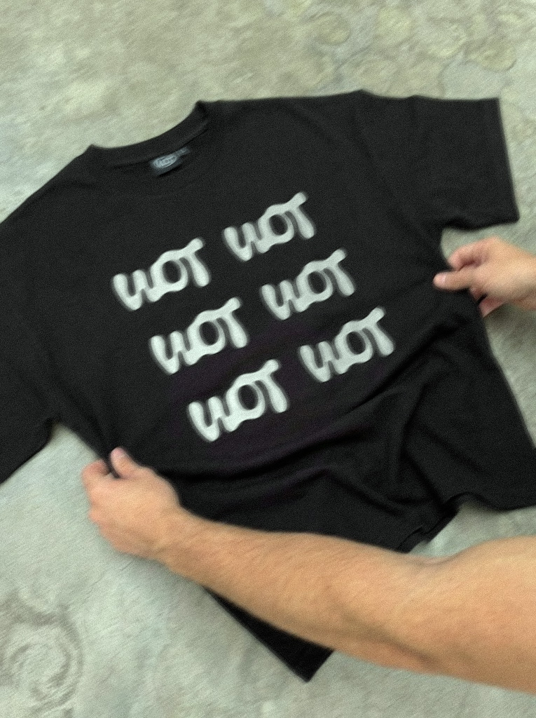 wayoftim_e's tweet photo. classic tee ✨ https://t.co/2ad57ZF5aH