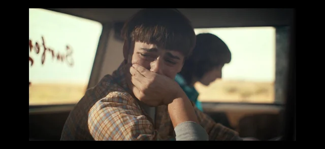 <a href="/TTendenciaX/">Tendencias</a> literalmente nos dejaron una referencia sobre ello cuando Will comienza a llorar en la camioneta con Mike al lado... si no entendiste eso y te enteraste recien en la temporada 5 te tenes que replantear si sos un nene tiktok que no puede retener informacion