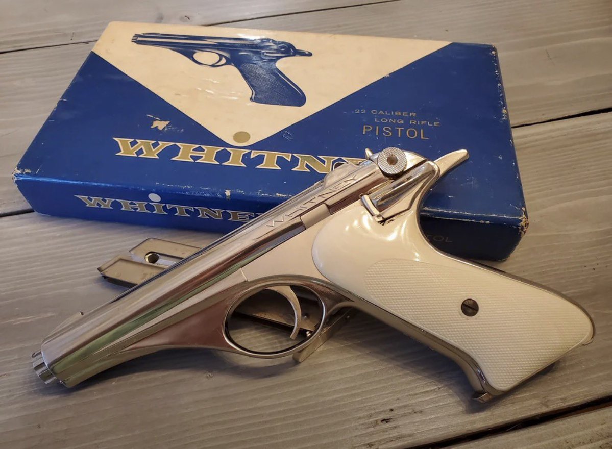 WeaponsVault's tweet image. Whitney Wolverine, an ‘Atomic Age’ influenced .22 pistol from the 1950s
