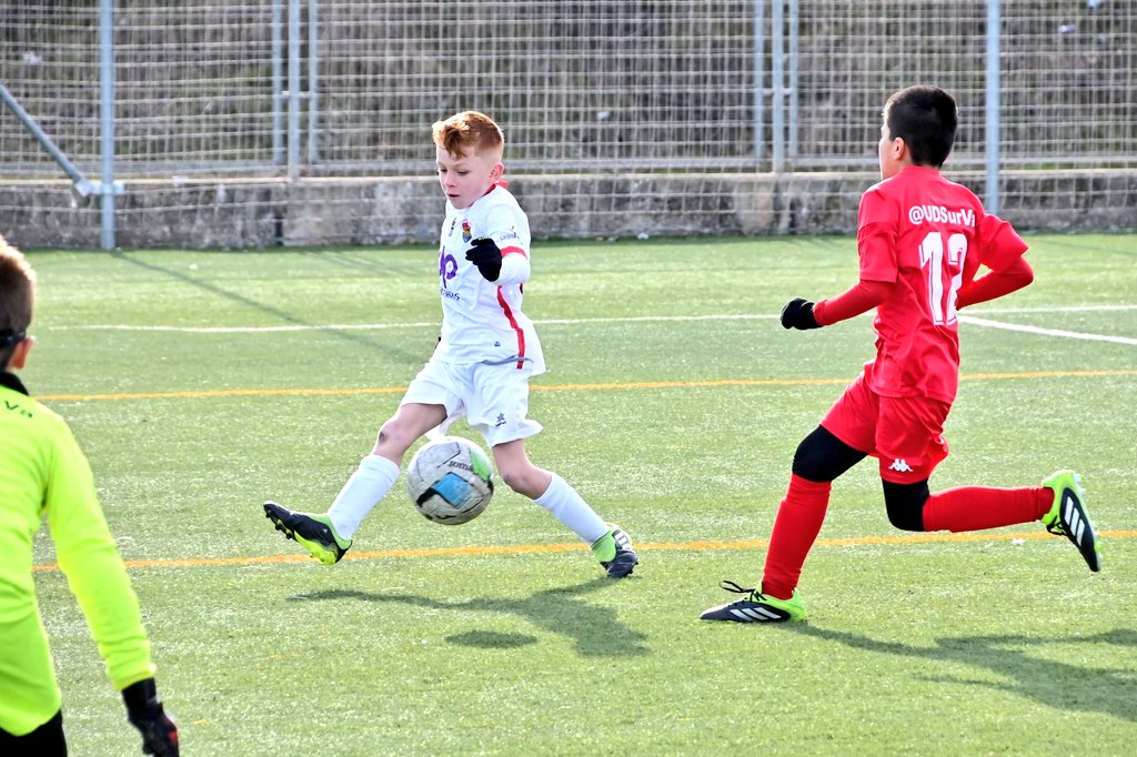 Diegoamartin13's tweet image. 🟠 FÚTBOL

⚽ El 3️⃣' Torneo Nacional de Fútbol Base 'Ribera Cup' organizado por @RiberCD en colaboración con @Concejaliaarand llega a su final

📊 Cadete
🏆 @RiberCD Azul
🥈 @CDParquesol (Valladolid)
🥉 @RiberCD Blanco

📊 Infantil
🏆 @RiberCD Azul
🥈 @CDParquesol (Valladolid)
🥉…