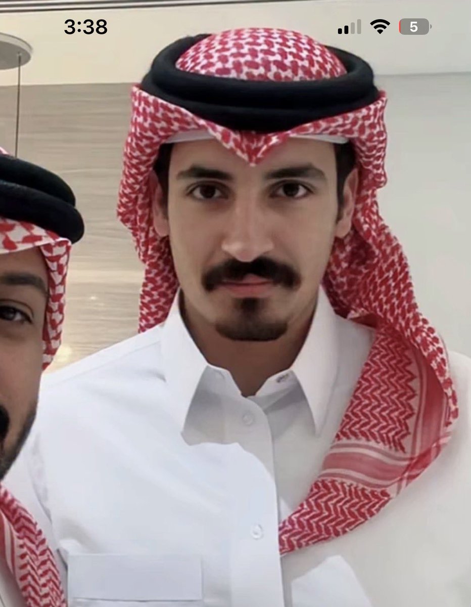 solvmelone's tweet image. ااححح بالله احد يسمعني هالمرة بس