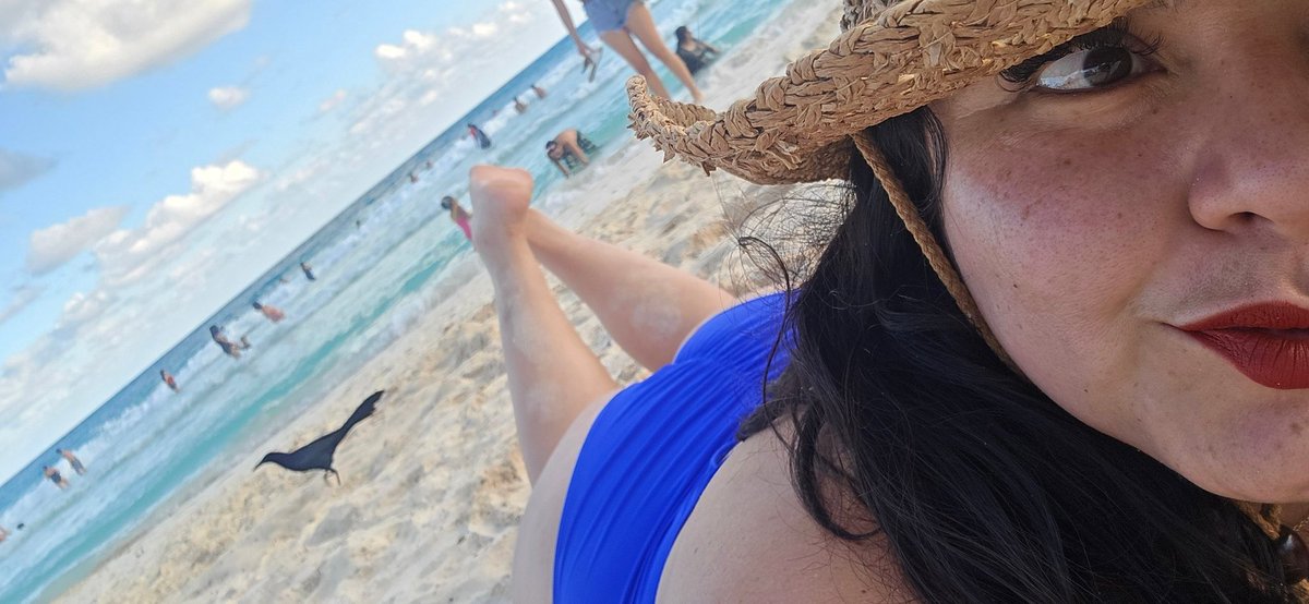 Kathy_Waanders's tweet photo. La vida es bella😍🥰 https://t.co/JYH0QVqKEZ