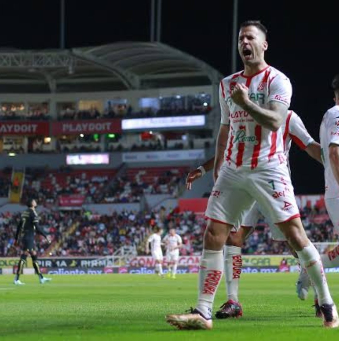 #Extraoficial El regreso de Edgar Méndez a Necaxa está acordado de palabra con el jugador, mañana haría las pruebas en la Ciudad de México para incorporarse a la pretemporada la siguiente semana como agente libre y firmar por 1 año con los rayos.

Opiniones, los leemos