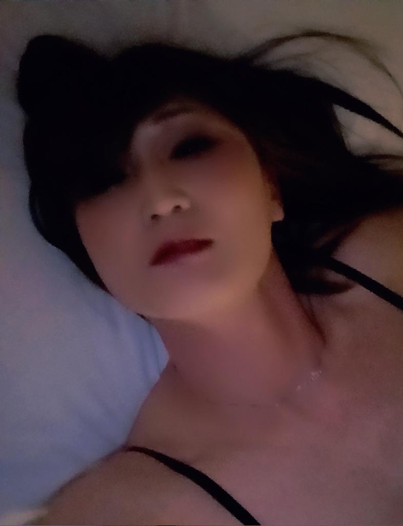 angeloscross's tweet photo. 今年も皆さんありがとう❤️

今日がラスト女の子👧

いっぱいセックスしよ(*´∀`)♪
したい男性いないかな？ https://t.co/2TXmxLa3Ew