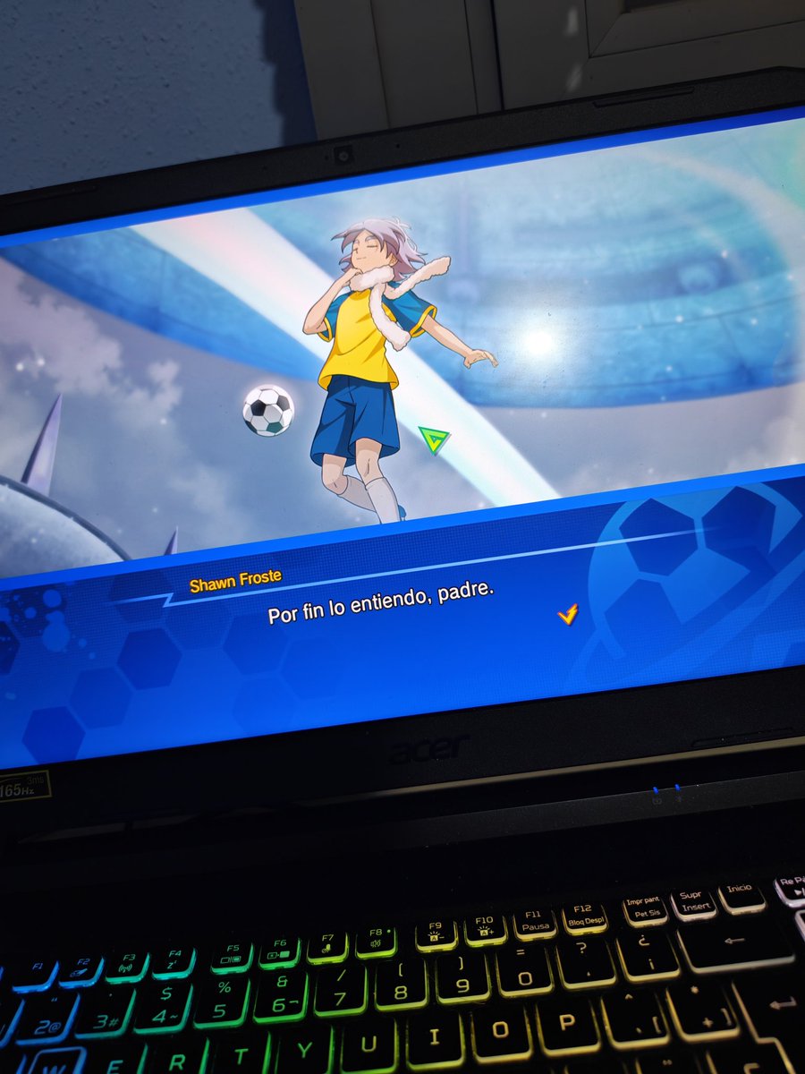 No he visto a nadie hablar de esto, pero ya es canon como se escribe el apellido de Shawn, gracias Level5, siempre defendí la verdad.

Mi perro lleva de nombre el apellido de este hombre, casi lloro jugando la escena #inazumaeleven #victoryroad