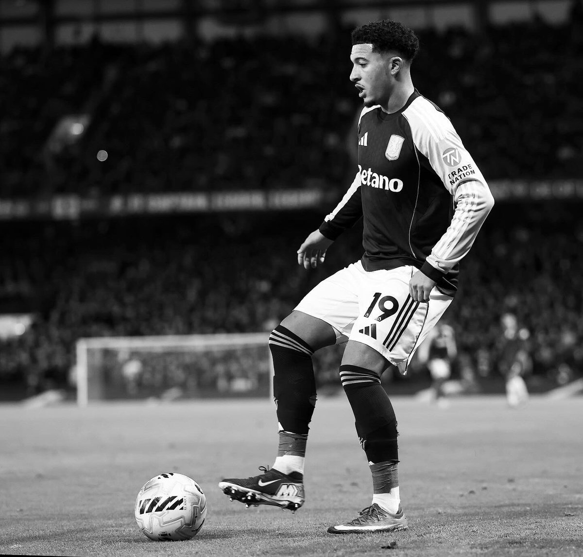 Jadon Sancho tweet media