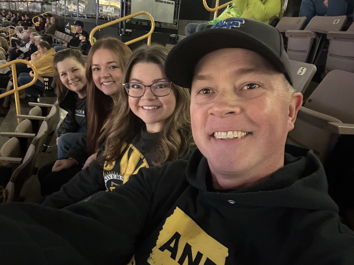 Honor and Respect LLC tweet media