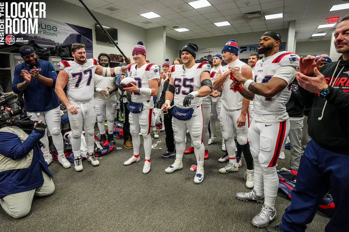 Patriots tweet picture