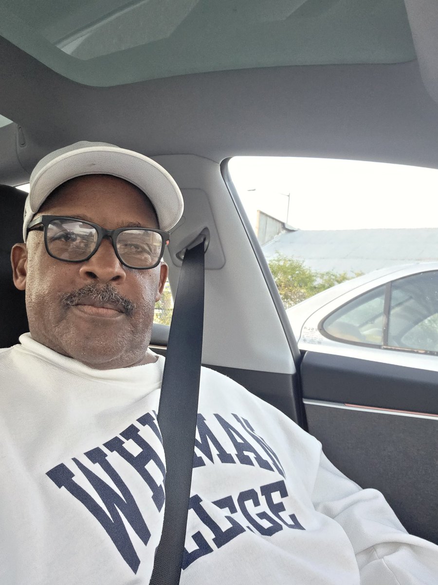 bobcatcoach's tweet photo. Selfie time https://t.co/yAgdmOAHSc