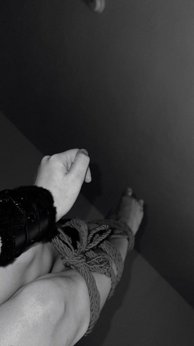 cxazybxtch's tweet photo. Like this view? More coming soon ;) 
-
Repost for more spicy lesbian content (homemade only)
-
#lesbian #wlw #spicy #dirty #nsfw #content #paypig #bdsm https://t.co/d45chlLsVA