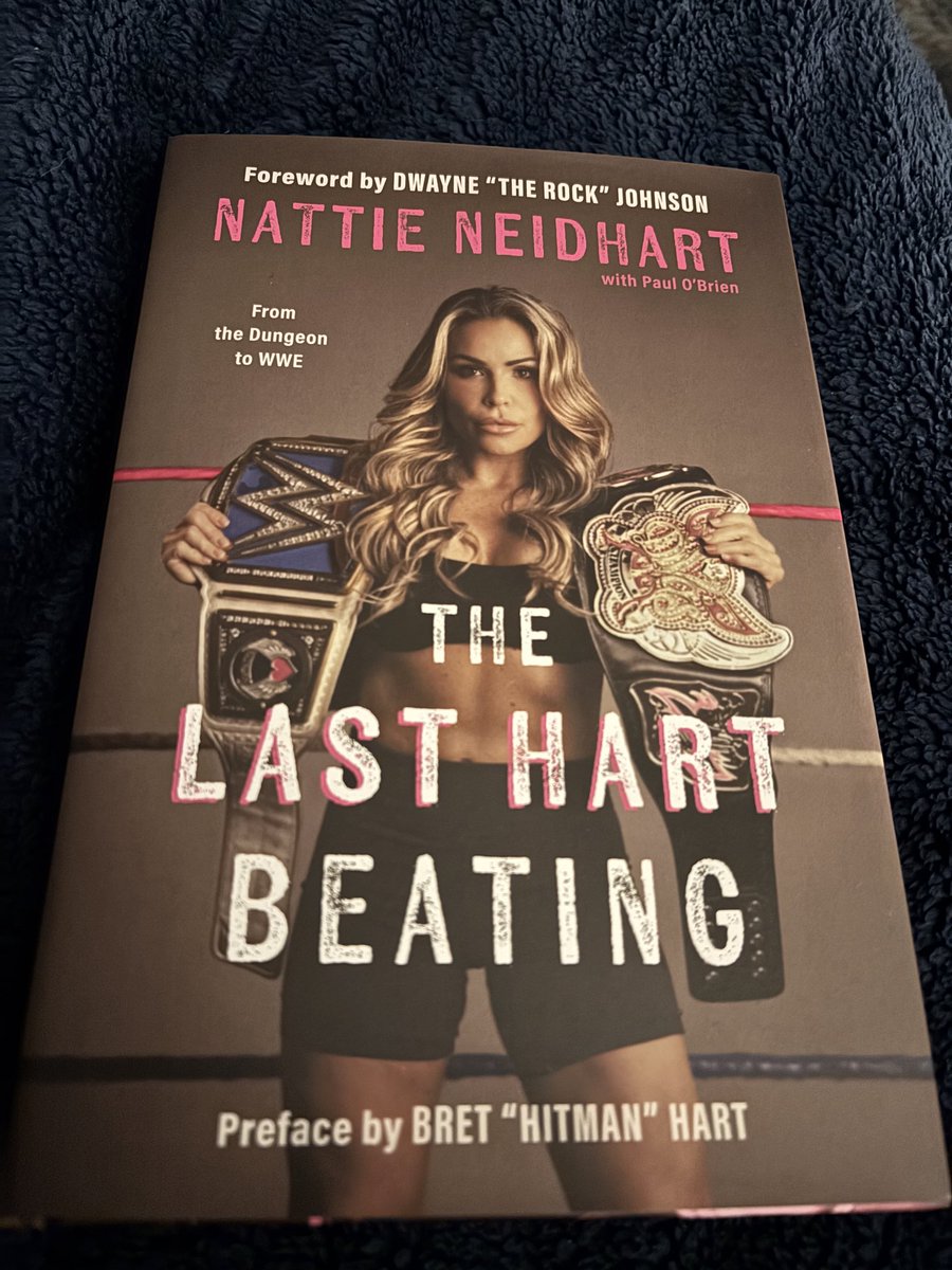 greything's tweet image. Just finished this; loved it @NatbyNature  🩷🖤 thank you