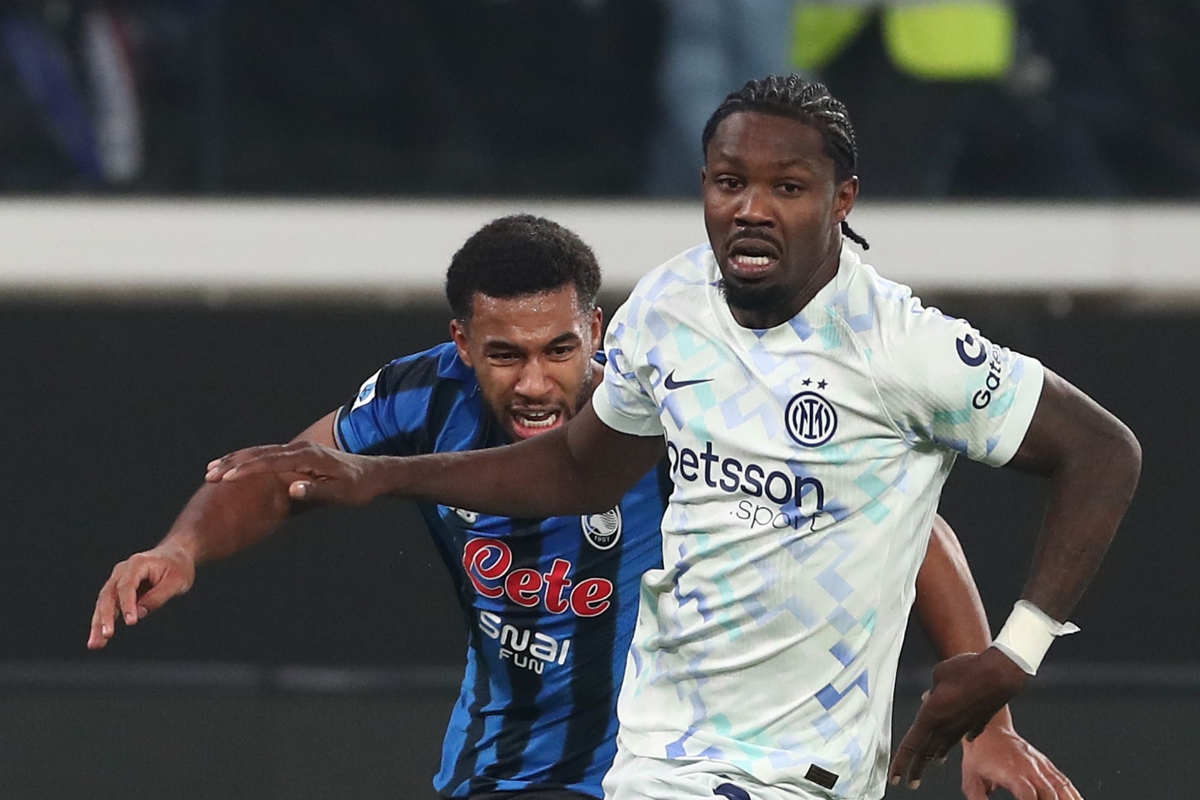 SoccerKingJP's tweet image. ⚫️試合結果🔵
インテルがセリエA首位で2026年へ！　ラウタロ弾でアタランタにウノゼロ
soccer-king.jp/news/world/ita…

🗣編集部より
「インテルはリーグ戦4連勝で勝ち点を『36』に伸ばし、2位ミランと1pts差、3位ナポリと2pts差の首位で年内最終戦を終えました」