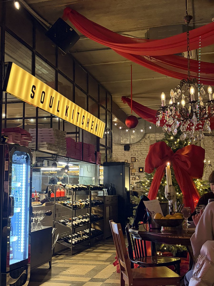 танці з білкою🌹 tweet media