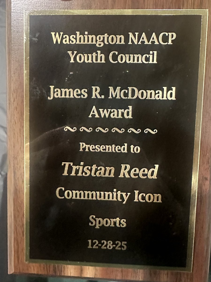 Melissa Reed tweet media