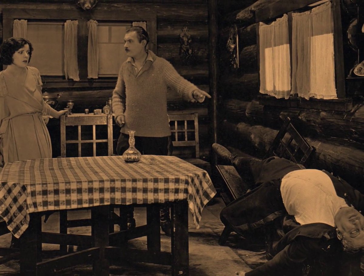 snceftn's tweet image. The Valley of Silent Men (Frank Borzage, 1922)