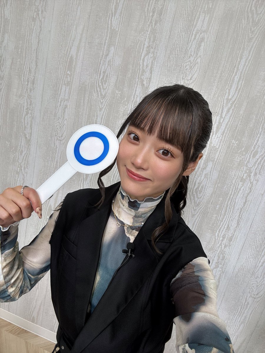 su__taro_y's tweet photo. おはよ〜〜🥱ᩚ☀️

#ゾーン0 のアフタートークの時のオフショ📷
みんなもうチェックしてくれた？？💭

もう年の瀬だねええええ
す���は寒すぎて毎日凍えてるよ😖❄️
みんなも体調には気をつけようねっ

今日も元気にいってらっしゃいっ🫡🤍

#花村すいひ #すーたろなにもの https://t.co/SZ4DClL7t0