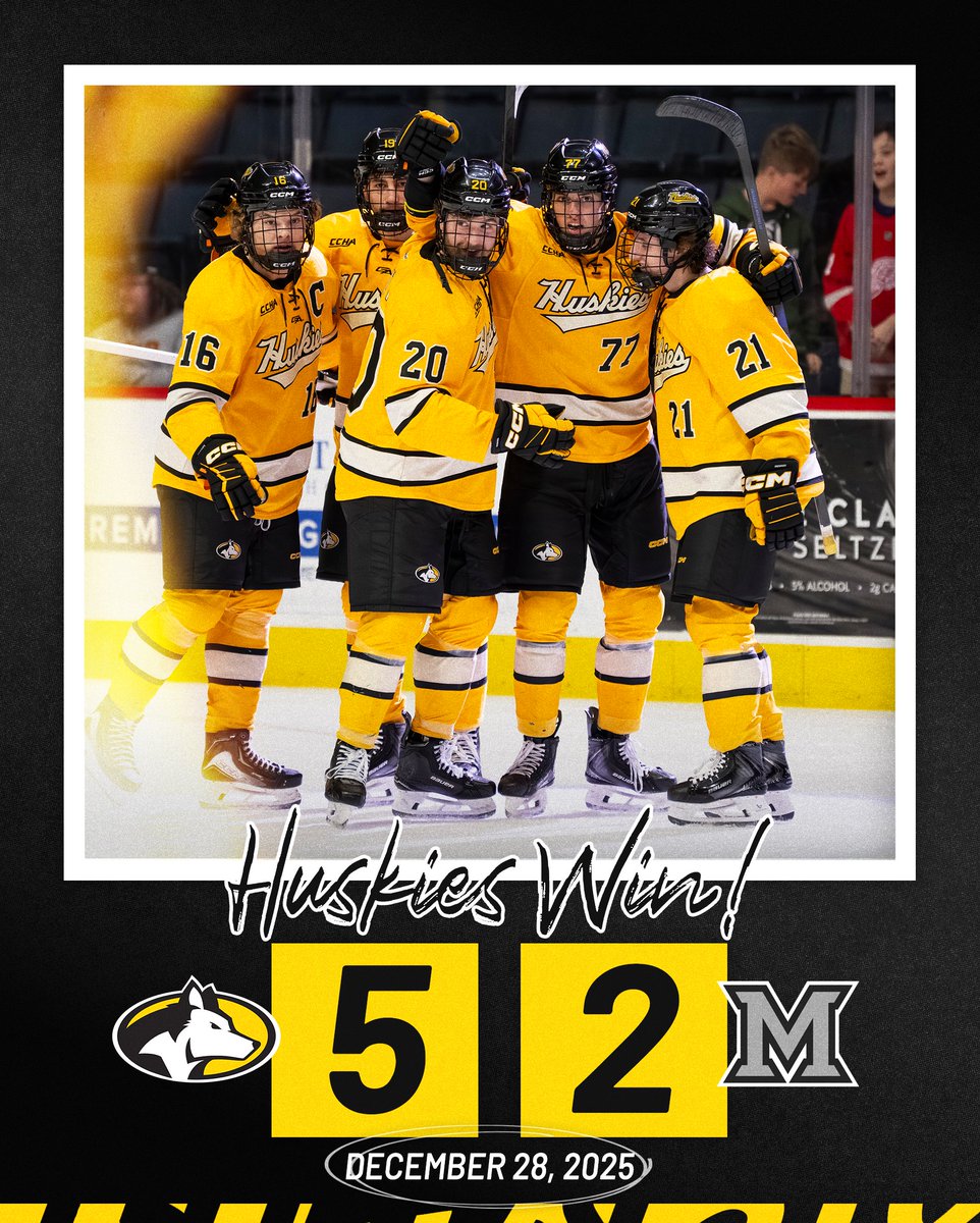 Michigan Tech Hockey tweet media