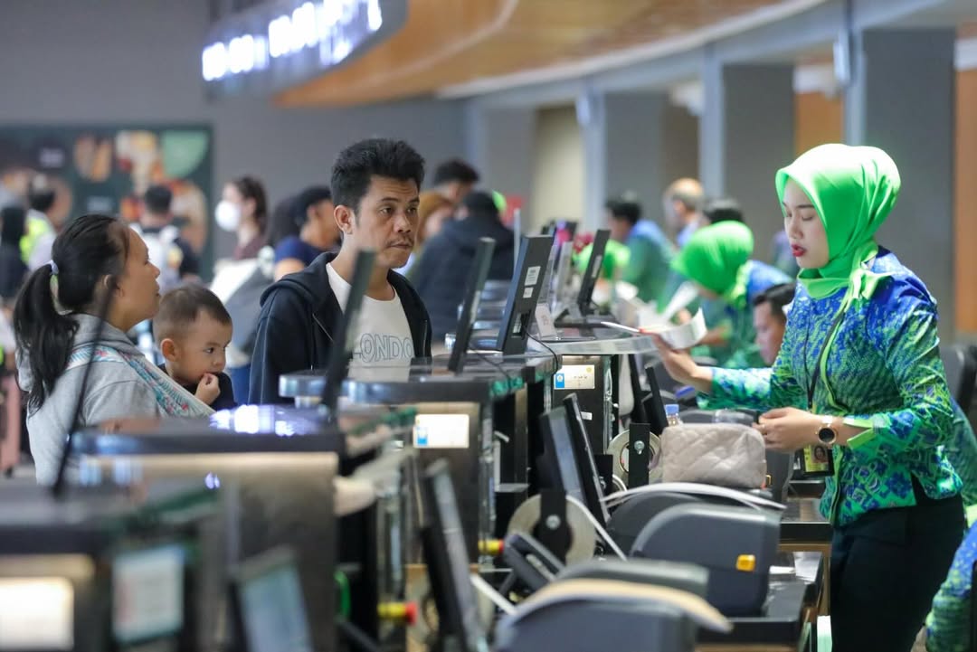 Transformasi ini bukan sekedar tampilan, tetapi merupakan bagian dari upaya berkelanjutan untuk meningkatkan kualitas layanan transportasi udara nasional.