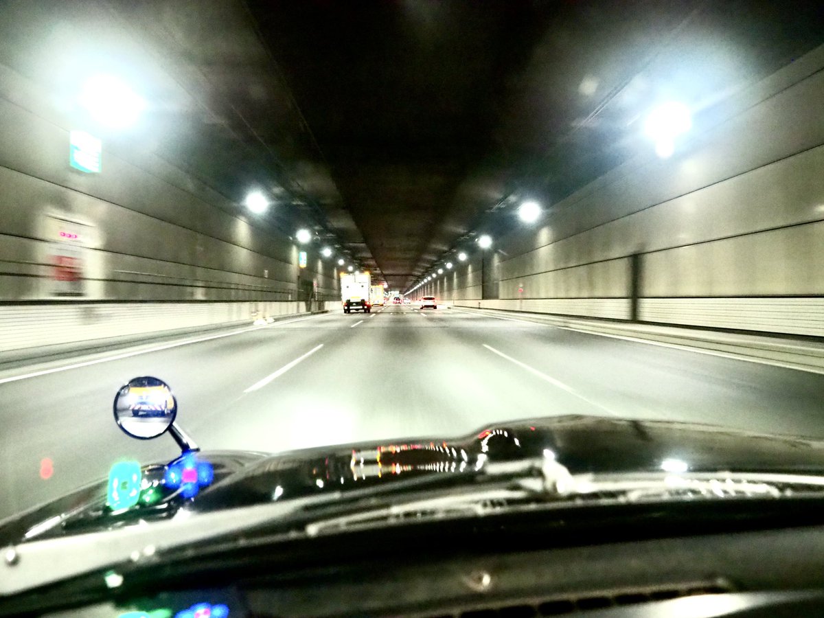 yasaimeijin0240's tweet image. 空が明るくなってしまい、いつもの工場夜景スポットには間に合わないので、近場で簡単撮影。📷5分で撤収し大黒埠頭へ。🚗この辺りはいいなぁ〜。🚢
#s30z #240z #工場夜景 #大黒埠頭