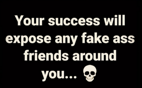 NarcissistBox's tweet image. 