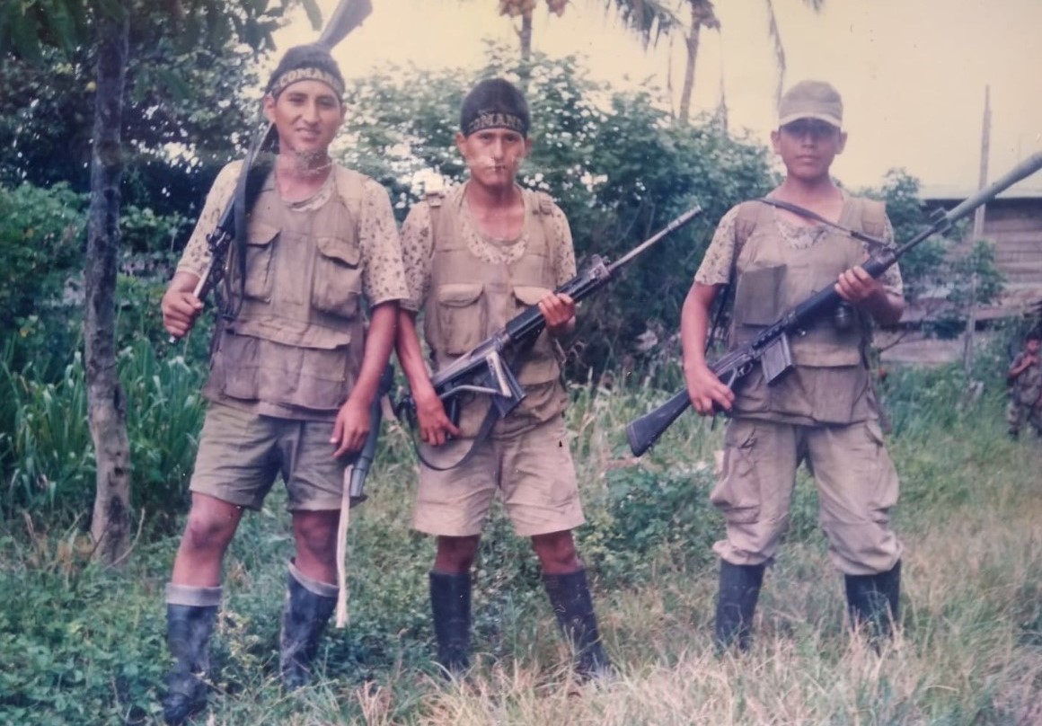 TRES, verdaderos, en espera de pago de la deuda social. SIN MUCHO BLA BLA ELECTORAL
Pero con el presupuesto del Kongreso que se usa para sueldo y pensión se les puede ir pagando