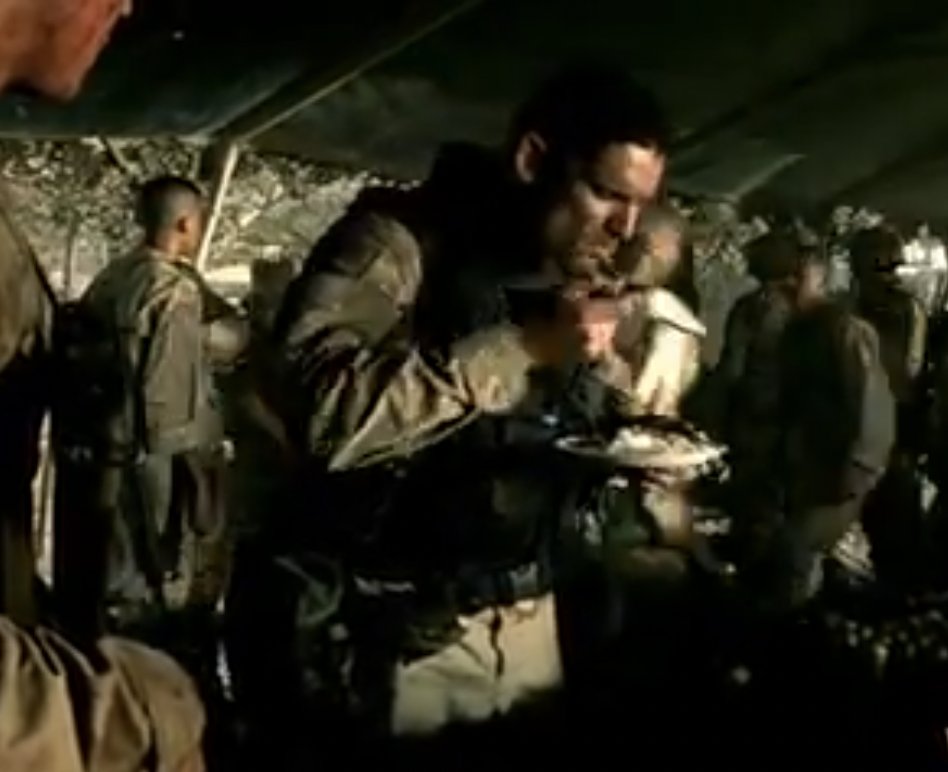 Julio_Rosas11's tweet image. "You're going back in?"

"There are still fraudulent businesses out there."

*Chokes down another bite of the Mayor Frey special*

"When I go home and liberals ask me, 'Hey Hoot, why do you do it, man? Why? You some kind of Islamophobe? Don't you know we're a nation of…