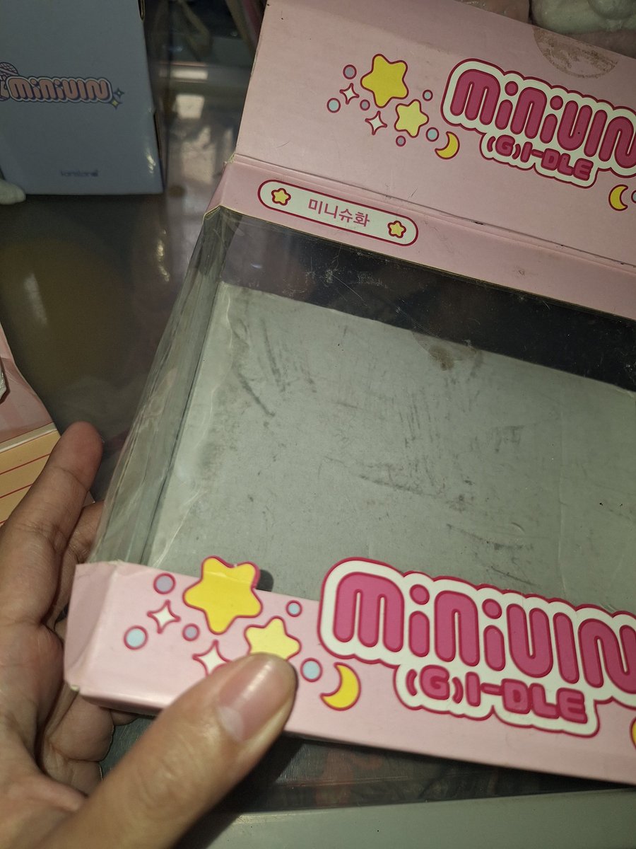 ninja_ssh's tweet image. Hello guys, badly needed for my medical check-up and laboratories. I have to give up my current collections of I-dle merchs. The prices are at the lowest cost so please no discount. 🥹

Check "ALT" for the prices and other descriptions 😊