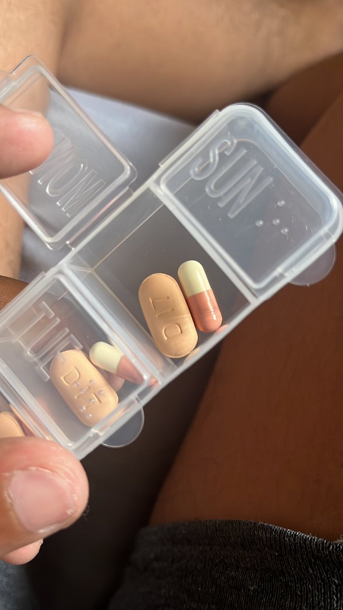 inkedPLHIV's tweet photo. Anti retroviral and anti depressant 😑 #PLHIV #PLHIVdiaries https://t.co/uG6jT4FaXl